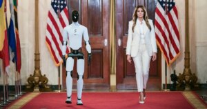260326-melania-robot-ew-1211p-5e41ff.jpg