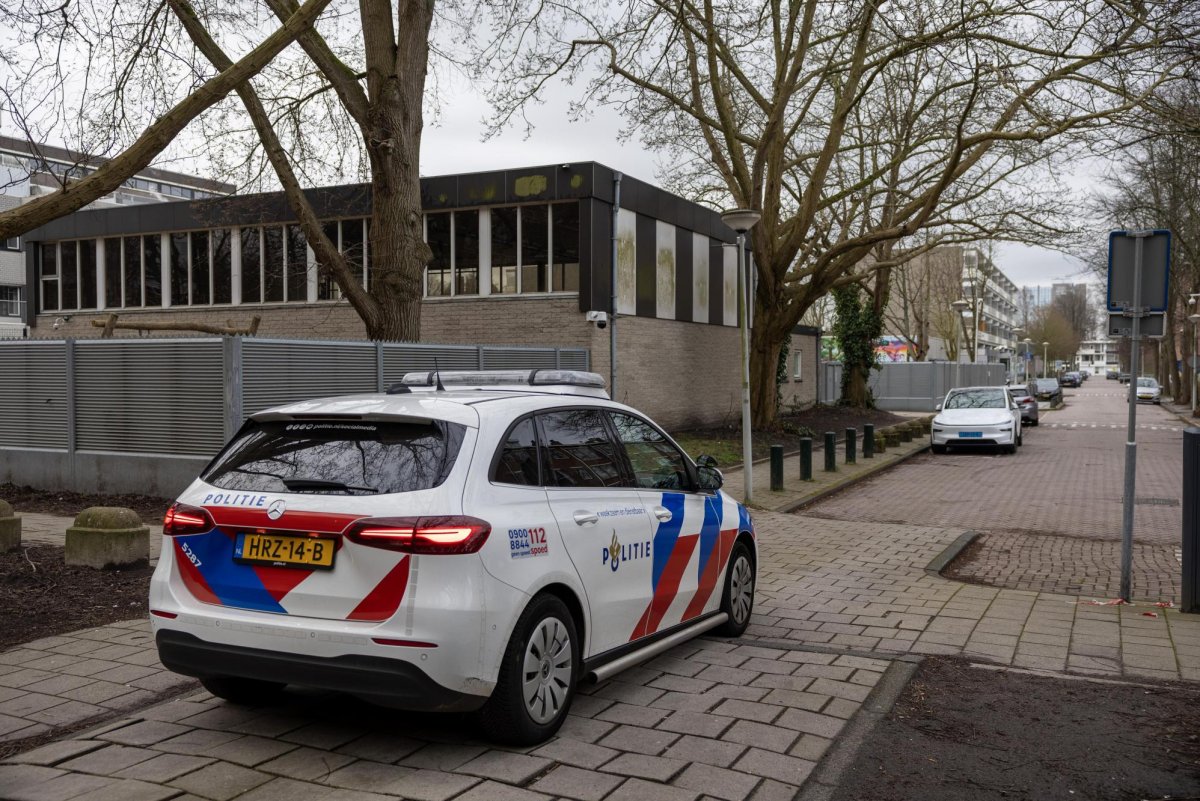 Jewish-school-explosion-in-Amsterdam-was-targeted-attack-mayor-says.jpg