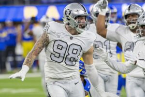 Maxx-Crosby-says-hes-back-with-Raiders-after-failed-trade-to-Ravens.jpg