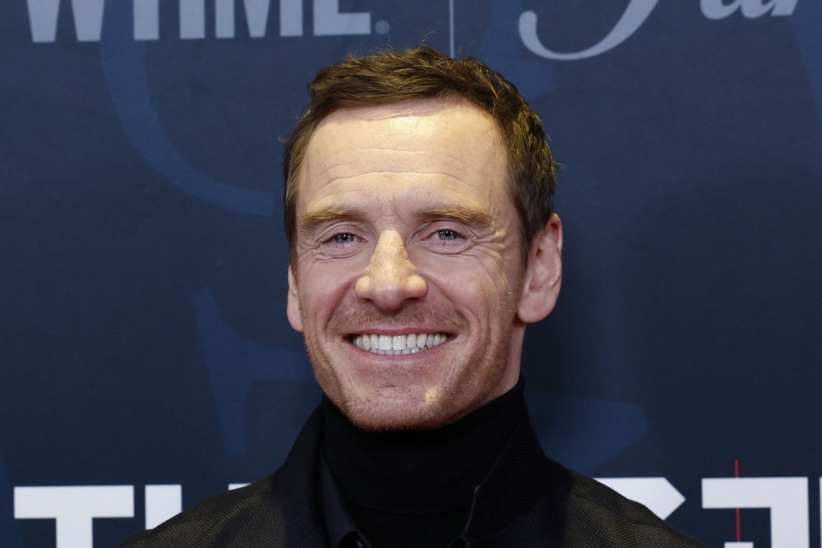 Netflix-shares-first-look-at-Michael-Fassbender-as-Joe-Kennedy-Sr.jpg
