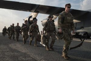 Reports-Pentagon-to-send-paratroopers-to-the-Middle-East.jpg