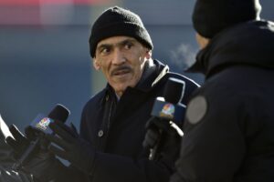 Tony-Dungy-splits-with-NBCs-Sunday-Night-Football.jpg