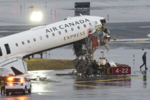 US-TRANSPORTATION-AVIATION-ACCIDENT-tpcun7zj.jpeg
