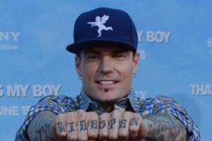 Vanilla-Ice-says-Ninja-Turtles-fans-still-discover-Ice-Ice-Baby.jpg