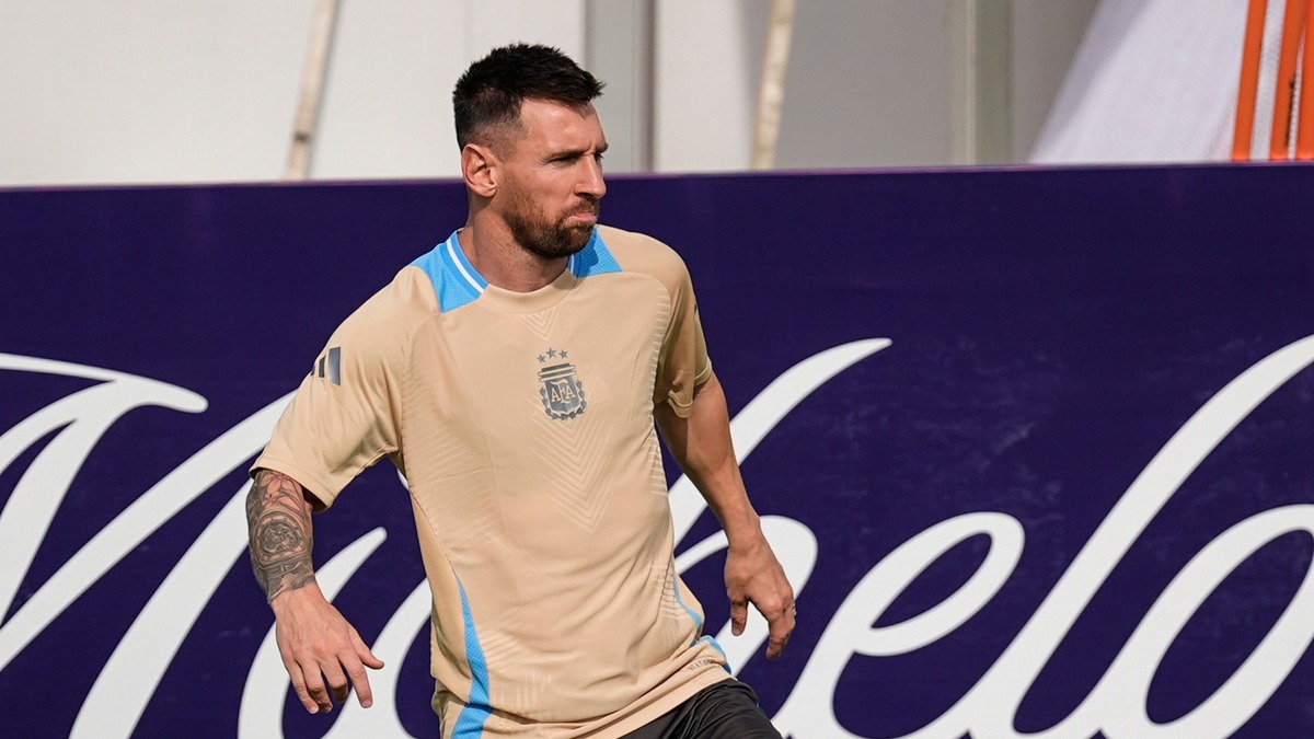 lionel-messi-arg-practice-1773819240.jpg