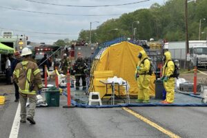 2-killed-1-critically-injured-following-West-Virginia-chemical-leak.jpg