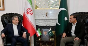 2026-04-25T064701Z_1156651916_RC26WKAOZKDE_RTRMADP_3_IRAN-CRISIS-TALKS-PAKISTAN-1777137985.jpg
