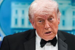 2026-04-26T035649Z_939744411_RC2RWKAMKETA_RTRMADP_3_USA-TRUMP-DINNER.jpg