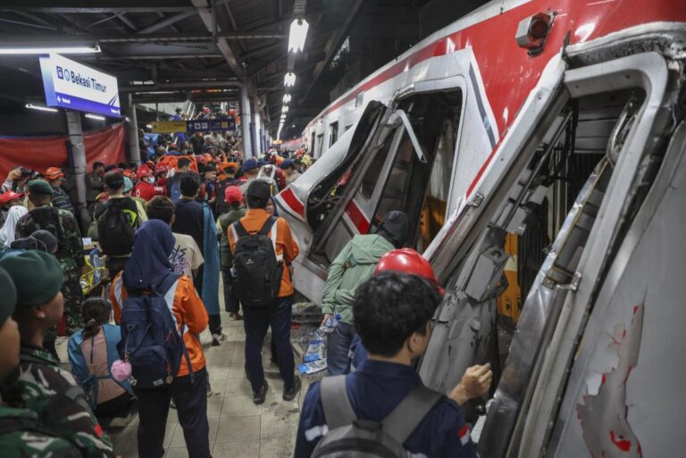 At-least-15-people-killed-84-hurt-after-trains-collide-in-Indonesia.jpg