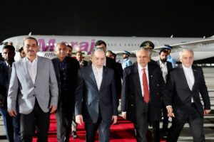 Iran-foreign-minister-conveys-red-lines-to-US-en-route-to-Russia.jpg
