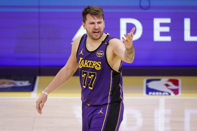 Lakers-Luka-Doncic-injures-hamstring-vs-Thunder-set-for-MRI.jpg