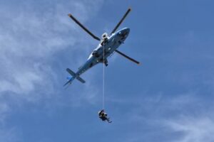 Rescuers-airlift-hiker-stung-over-100-times-by-bees-off-Arizona-mountain.jpg