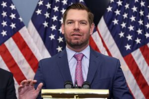 Swalwell-suspends-Calif-governor-bid-amid-misconduct-allegations.jpg