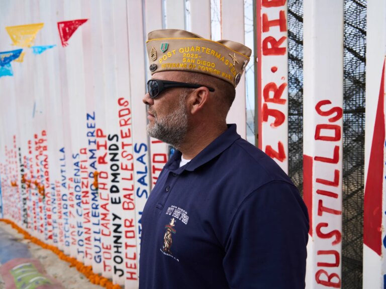 deported-veterans-day-of-the-dead-44-1777071594.jpg