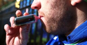 1778070777886_tdy_news_8a_fruit_e_cigarettes_260506_S3_1920x1080-rg8vim.jpg