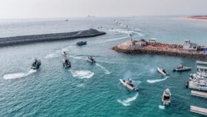 2023-08-02T182918Z_657160463_RC2JF2AWPWLN_RTRMADP_3_IRAN-NAVY-1769837889.jpg