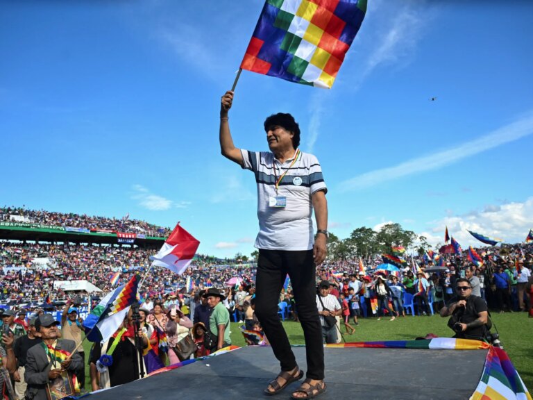 2025-08-04T060007Z_1755863889_RC2VZFAUI8X3_RTRMADP_3_BOLIVIA-POLITICS-RUNASUR-1778553996.jpg