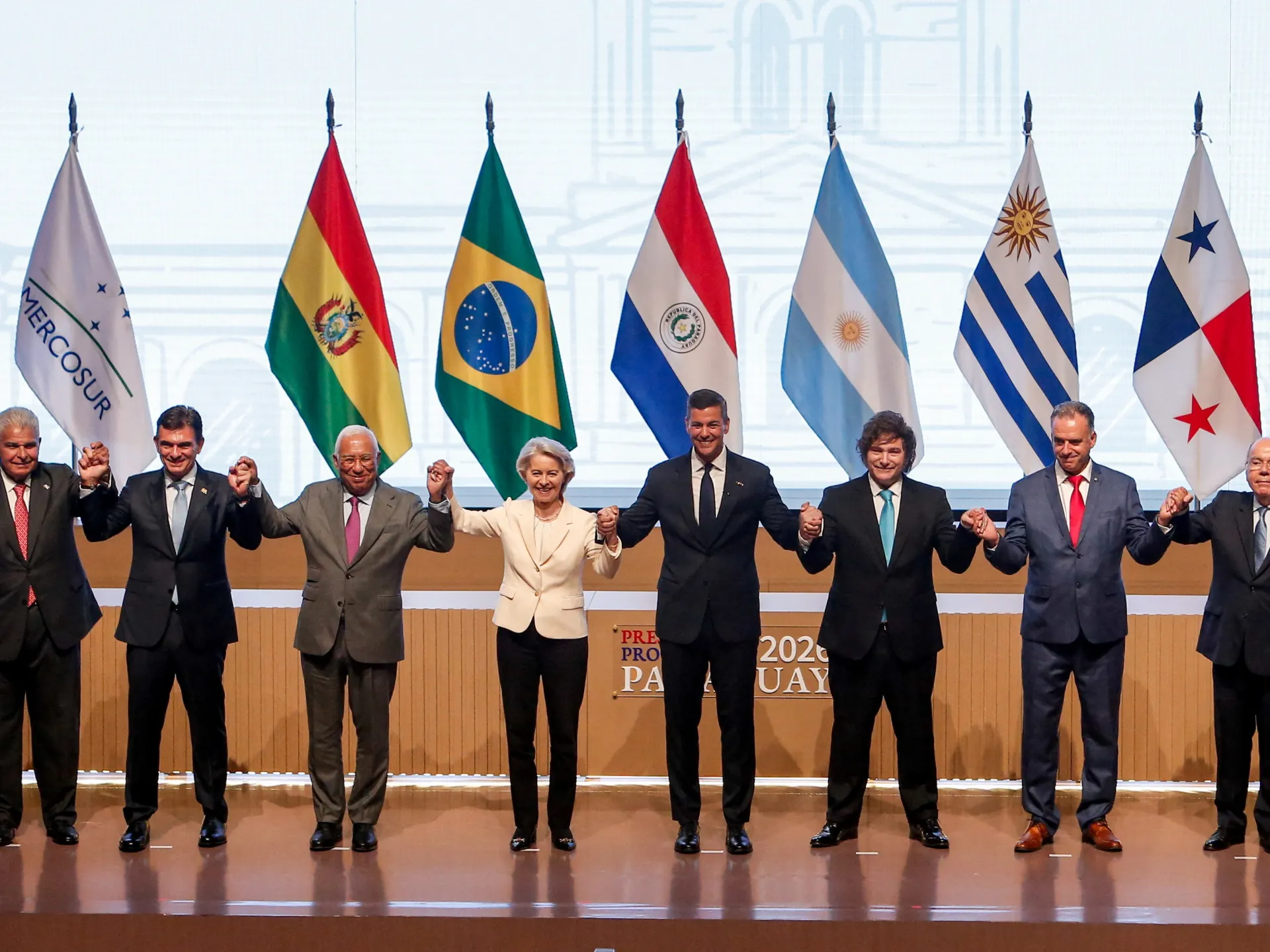 2026-01-17T172854Z_833801526_RC213JASFB15_RTRMADP_3_EU-MERCOSUR-PARAGUAY-1777647357.jpg