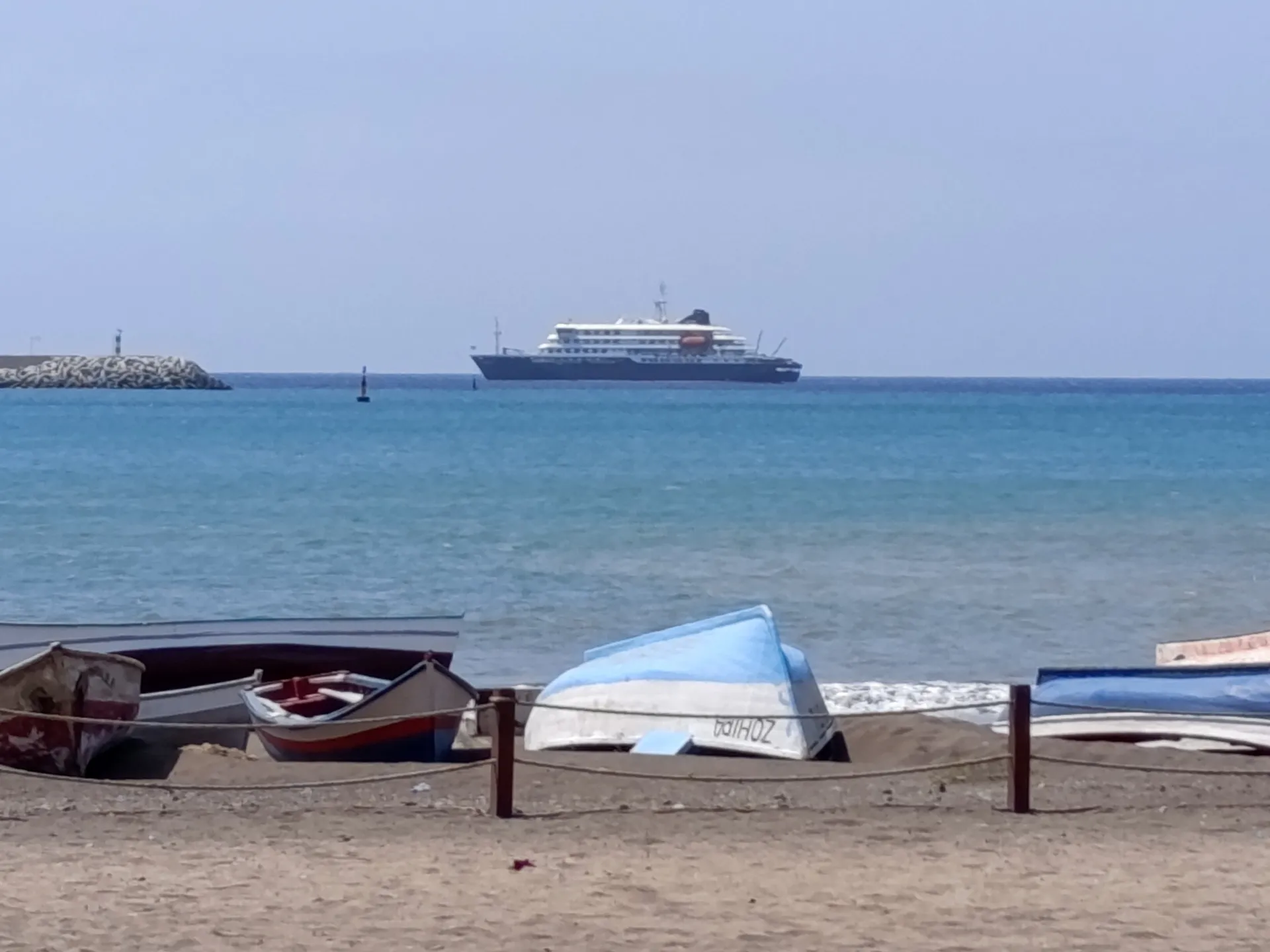 2026-05-04T153002Z_1355855329_RC2B2LAP7RSG_RTRMADP_3_CRUISESHIP-HANTAVIRUS-UPDATE-1778034046.jpg