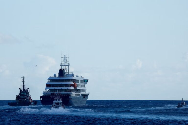 2026-05-13T200711Z_100740264_RC267LANA5G1_RTRMADP_3_CRUISESHIP-HANTAVIRUS-USA-CDC.JPG