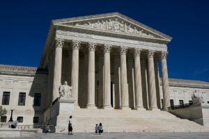 2026-05-15T223826Z_843366019_RC2X7LAXZ87I_RTRMADP_3_USA-COURT-REDISTRICTING-VIRGINIA.JPG