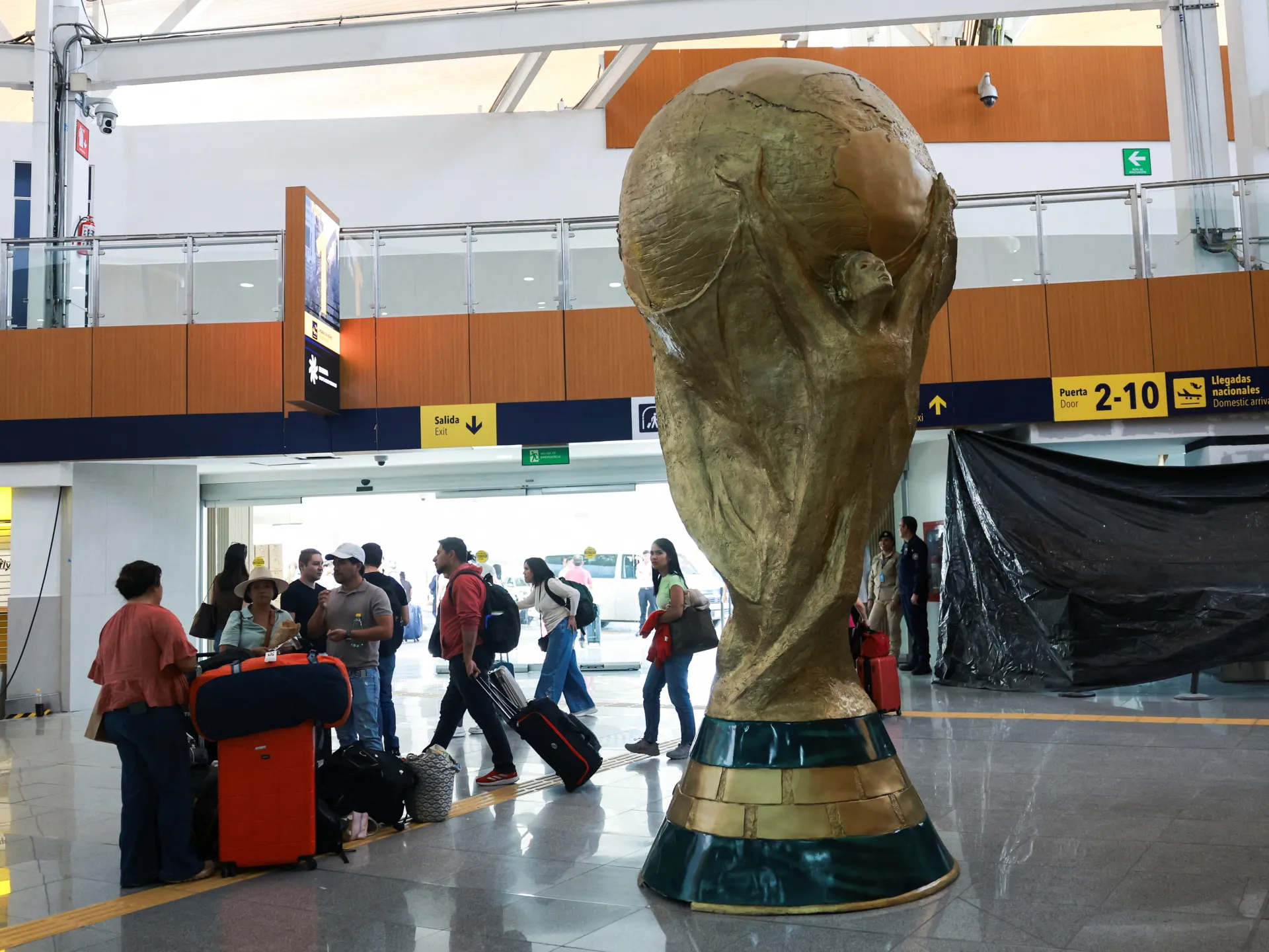 2026-05-16T034209Z_248136021_RC2X9LAB7OD6_RTRMADP_3_SOCCER-WORLD-CUP-MEXICO-1779227001.jpg