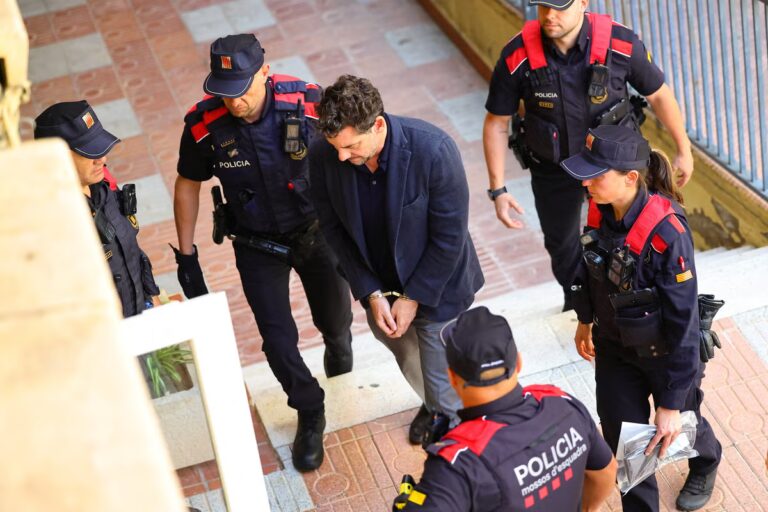 2026-05-19T182652Z_808626823_RC2FCLACRWLY_RTRMADP_3_MANGO-SPAIN-ANDIC-INVESTIGATION.JPG