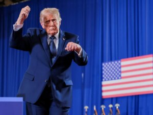 2026-05-22T212051Z_1767260352_RC2LELAS71JP_RTRMADP_3_USA-TRUMP-1779769494.jpg