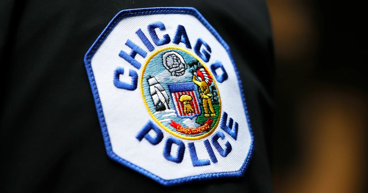240226-chicago-police-patch-2023-ac-1003p-fec9f8.jpg