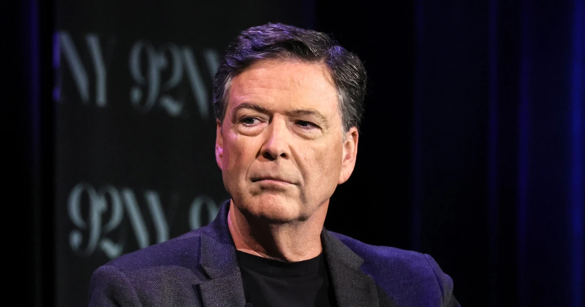 260428-james-comey-ew-245p-7b3432.jpg