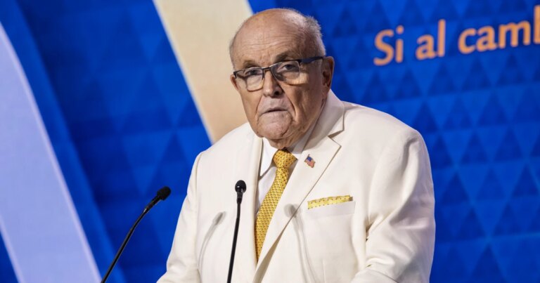 260503-rudy-giuliani-ww-1627-7ddb62.jpg