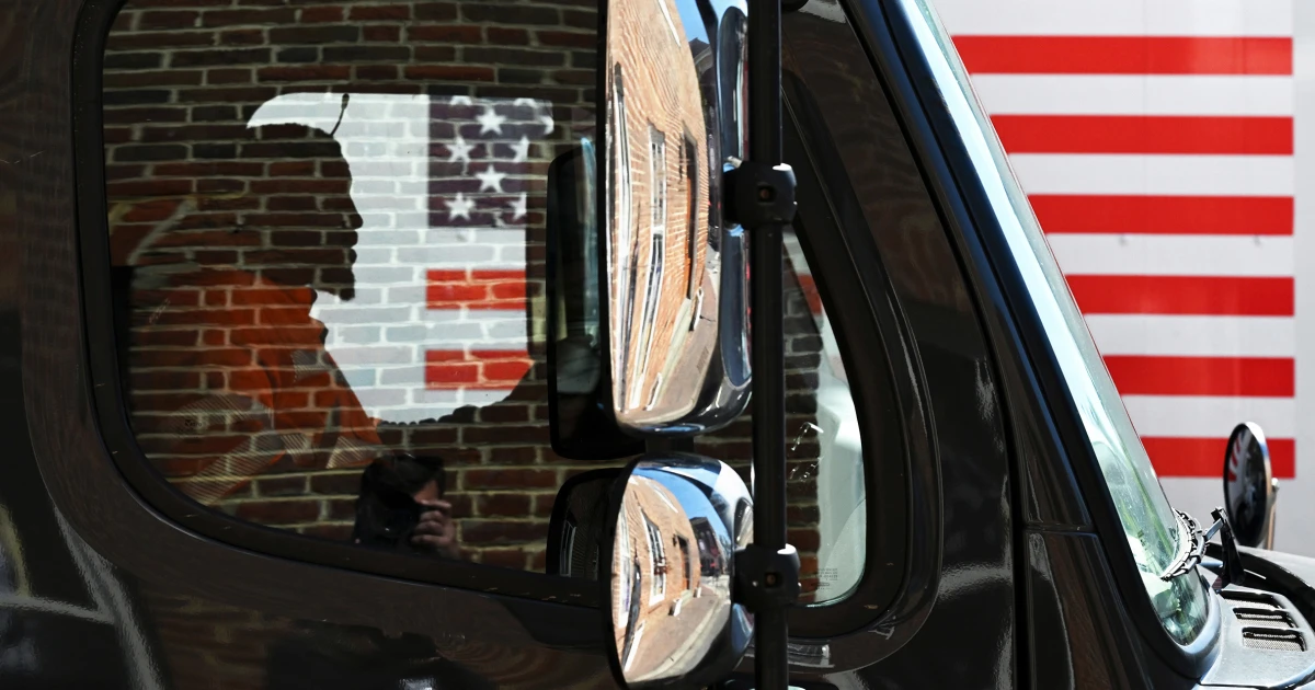 260508-jobs-delivery-mb-1102-e3b4d4.jpg