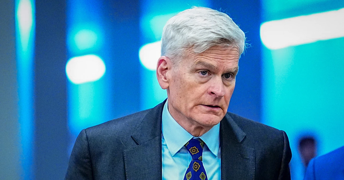 260513-Bill-Cassidy-ch-1542-12c131.jpg
