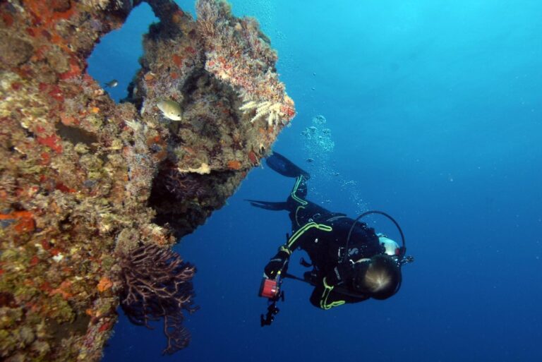 5-Italians-from-Genoa-University-killed-in-Maldives-diving-incident.jpg