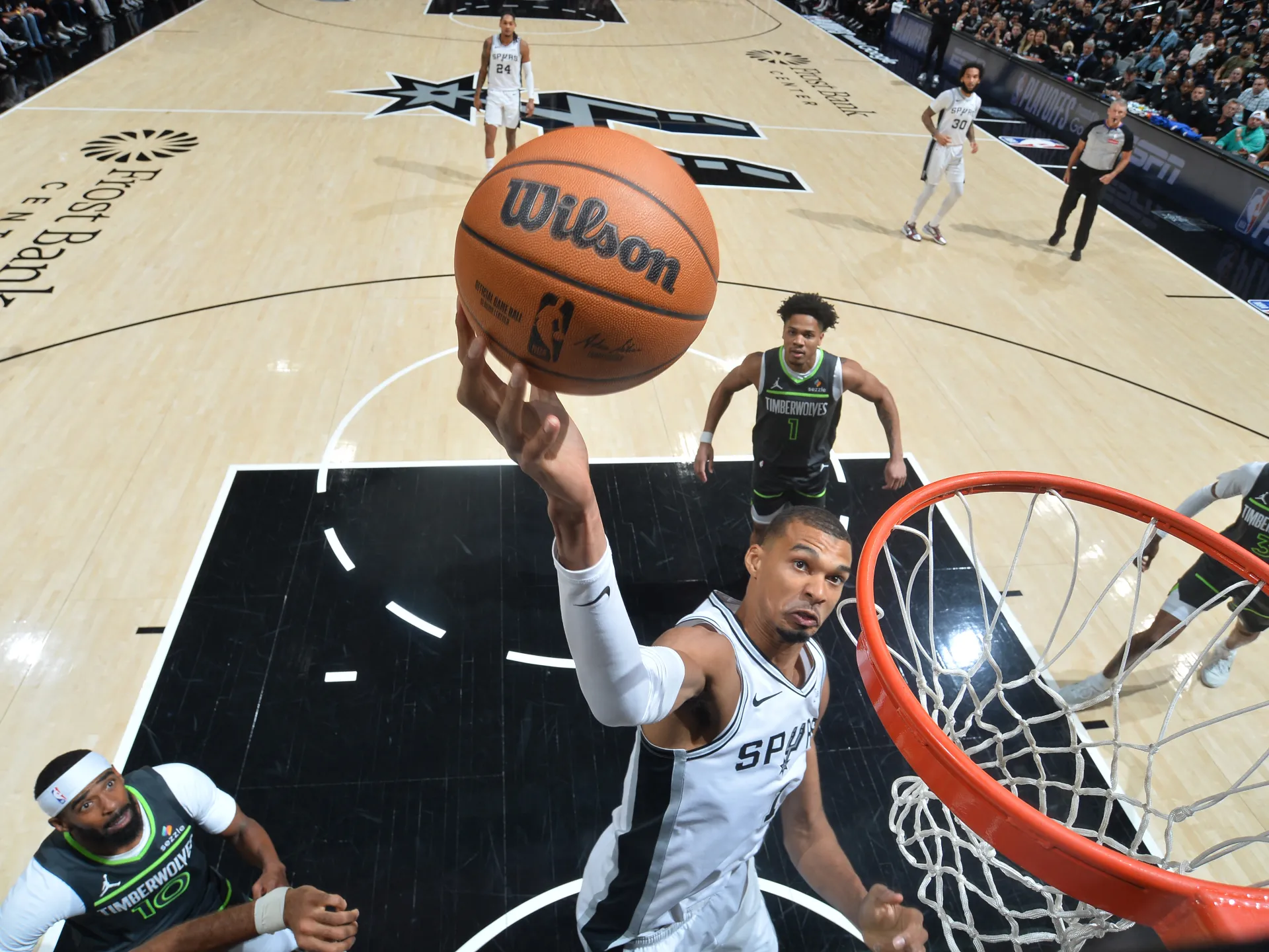 AFP__20260507__2274326892__v1__HighRes__MinnesotaTimberwolvesVSanAntonioSpursGameTwo-1778135323.jpg