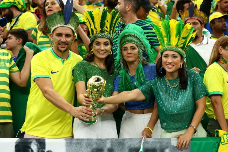 Fox-Sports-to-pay-fan-50000-to-watch-World-Cup.jpg