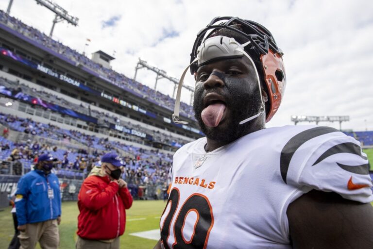Giants-defensive-tackle-DJ-Reader-agree-to-2-year-deal.jpg