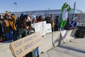 Homeland-Security-shuts-down-immigration-detention-watchdog.jpg