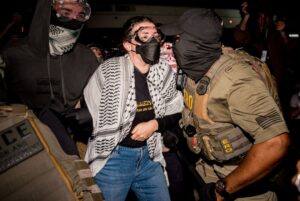 Newark-NJ-imposes-curfew-amid-immigration-facility-protests.jpg