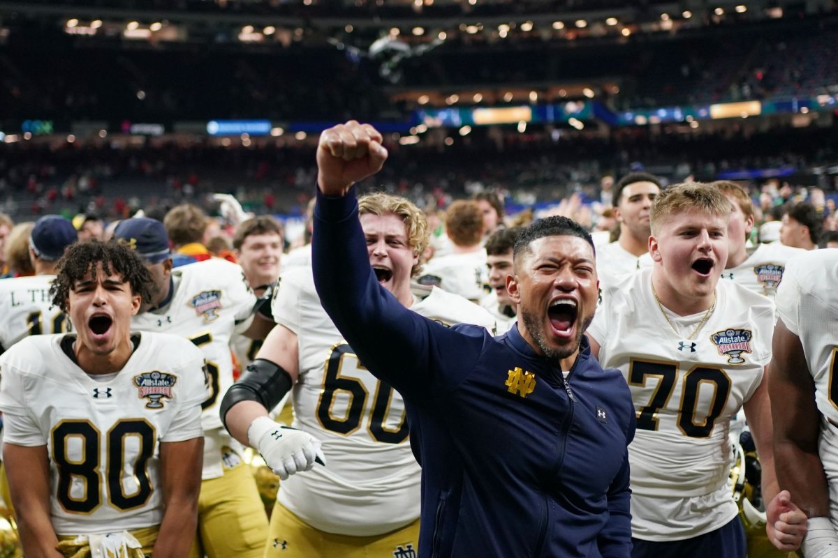 Notre-Dame-secures-commitment-from-quarterback-Wonderful-Monds-IV.jpg