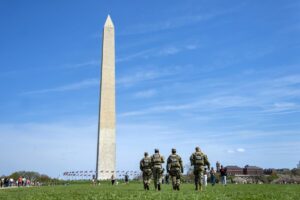 One-hurt-in-shooting-near-the-Washington-Monument.jpg