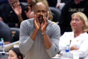 Orlando-Magic-fire-coach-Jamahl-Mosley-after-first-round-playoff-exit.jpg