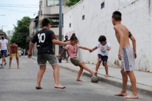 Report-Nearly-6-in-10-Argentinian-children-teens-live-in-poverty.jpg