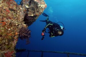 Rescue-diver-dies-while-recovering-bodies-of-Italian-scuba-divers.jpg