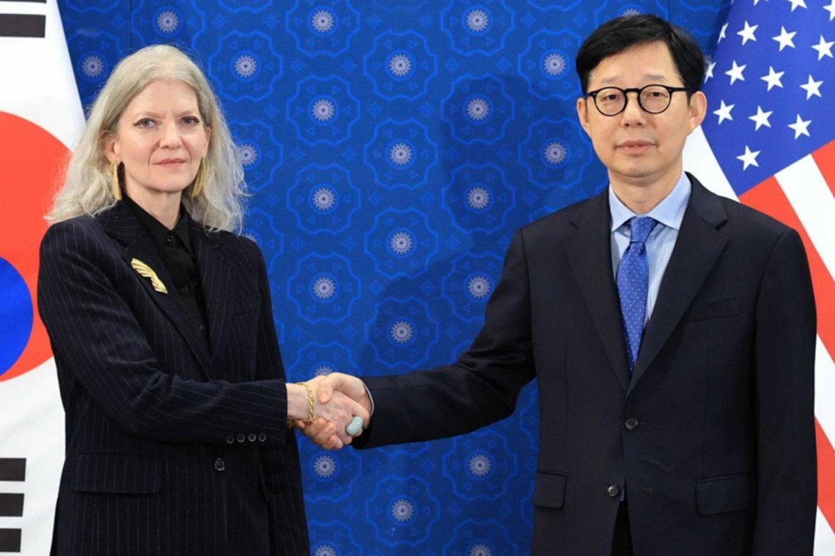 South-Korea-US-to-open-security-talks-on-nuclear-subs.jpg