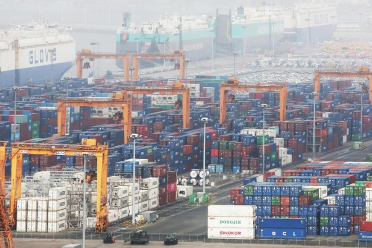 South-Korea-exports-jump-48-in-April.jpg