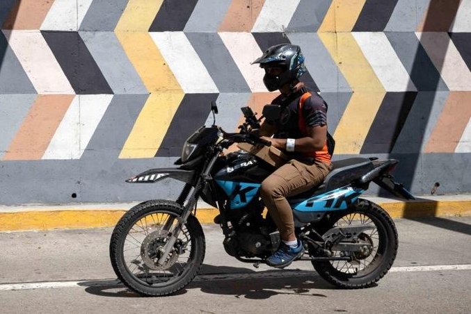 Venezuelans-presence-in-Chiles-labor-market-declines.jpg