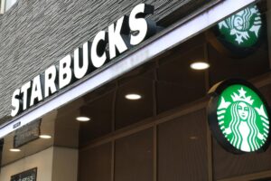 Veterans-minister-says-Starbucks-Korea-should-face-public-criticism-sanctions-over-controversial-cam.jpeg