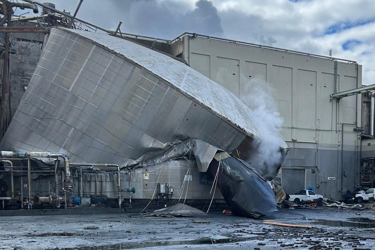 Washington-paper-facility-implosion-death-toll-confirmed-11.jpg