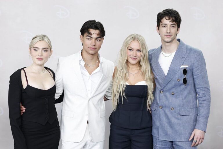 Zombies-5-Adventure-Time-spinoff-Lollapalooza-coming-to-Disney.jpg